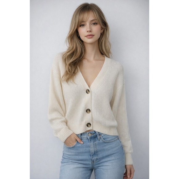 Quince Sweaters - Quince 100% Organic Cotton Cropped Cardigan Ivory L Quite Luxury Modern Capsule